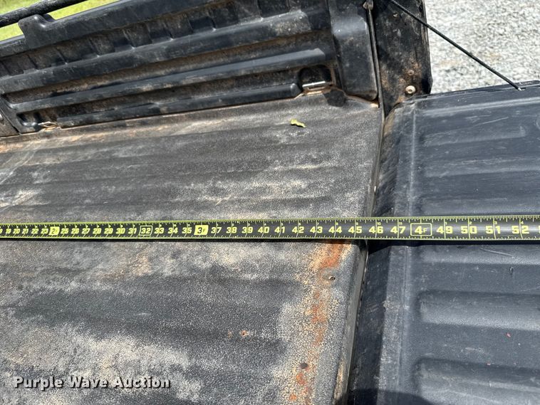 image for item DO7196 2023 John Deere XUV 835R utility vehicle