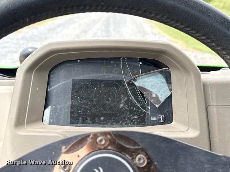 image for item DO7196 2023 John Deere XUV 835R utility vehicle