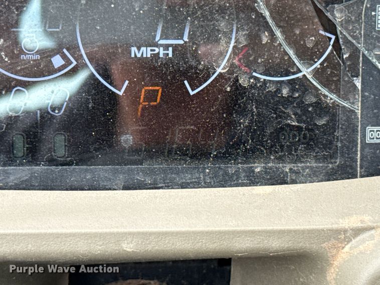 image for item DO7196 2023 John Deere XUV 835R utility vehicle