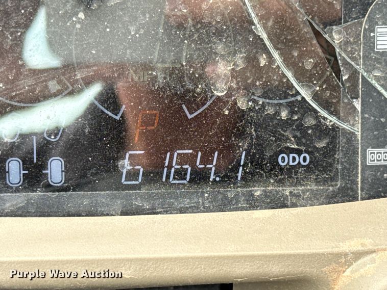 image for item DO7196 2023 John Deere XUV 835R utility vehicle