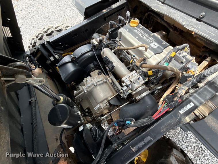 image for item DO7196 2023 John Deere XUV 835R utility vehicle