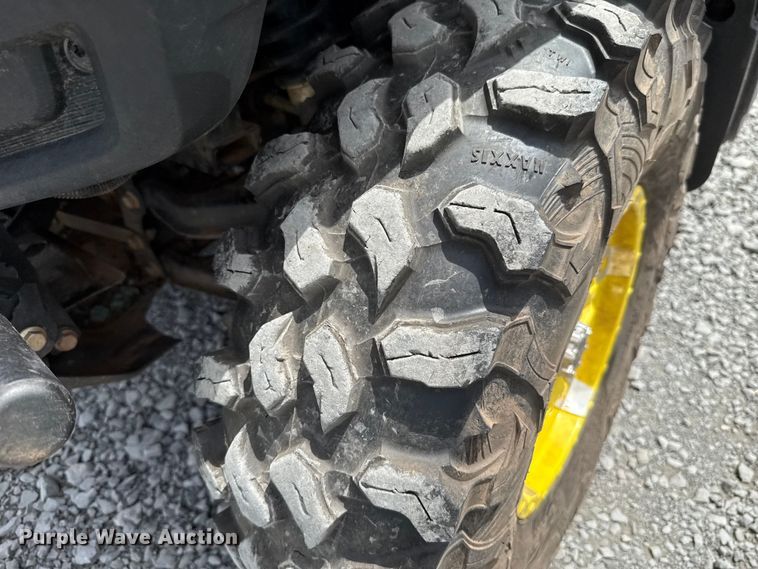 image for item DO7196 2023 John Deere XUV 835R utility vehicle