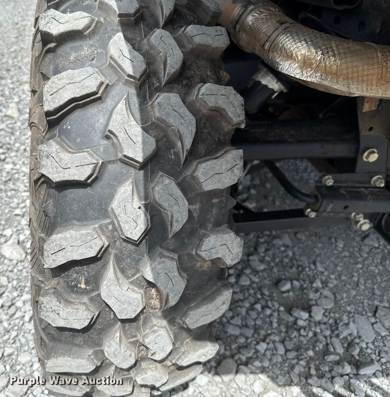 image for item DO7196 2023 John Deere XUV 835R utility vehicle