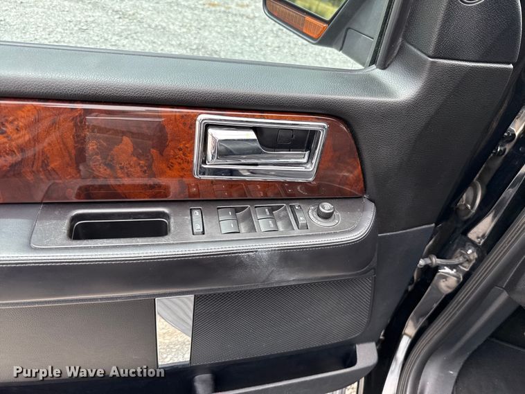 image for item DO7197 2015 Lincoln Navigator SUV