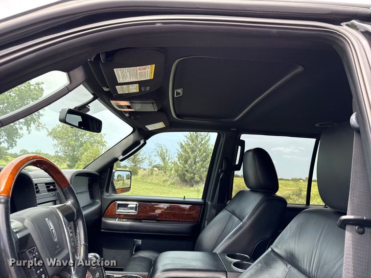 image for item DO7197 2015 Lincoln Navigator SUV