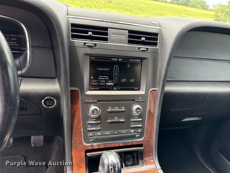 image for item DO7197 2015 Lincoln Navigator SUV