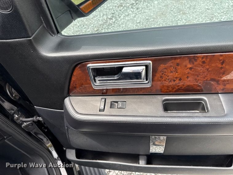 image for item DO7197 2015 Lincoln Navigator SUV