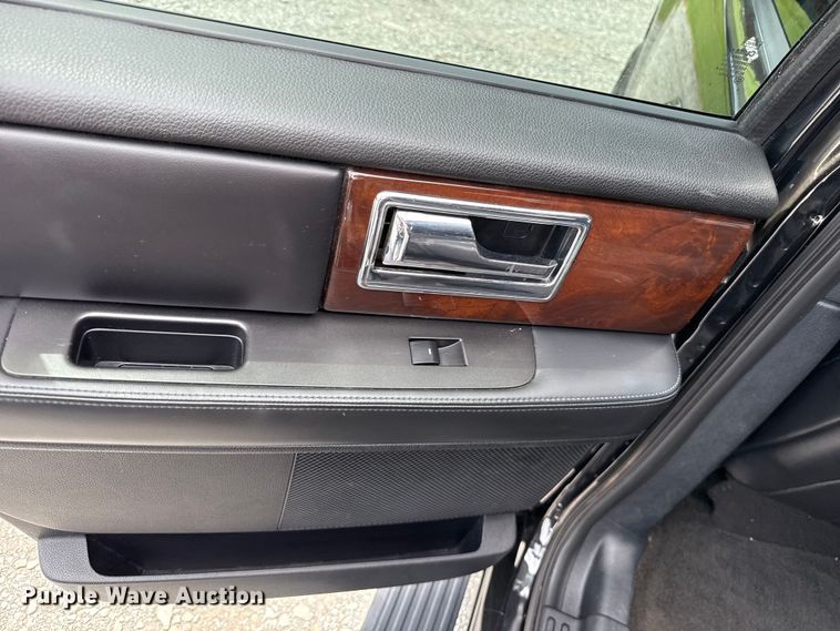 image for item DO7197 2015 Lincoln Navigator SUV