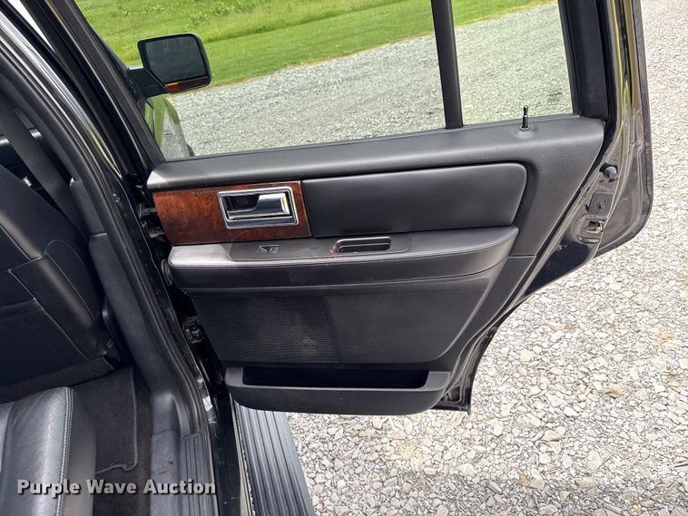 image for item DO7197 2015 Lincoln Navigator SUV