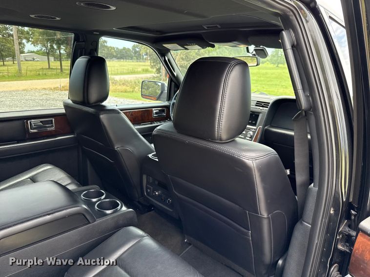 image for item DO7197 2015 Lincoln Navigator SUV