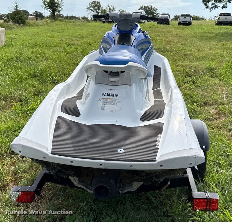 image for item DO7200 2007 Yamaha VX110 Sport personal watercraft