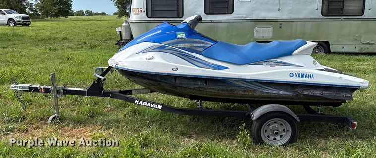 image for item DO7200 2007 Yamaha VX110 Sport personal watercraft