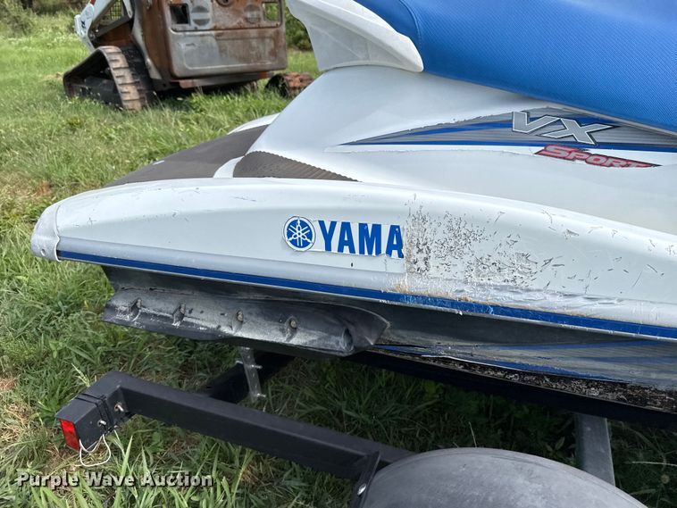 image for item DO7200 2007 Yamaha VX110 Sport personal watercraft