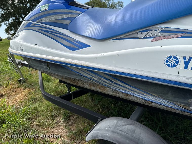 image for item DO7200 2007 Yamaha VX110 Sport personal watercraft