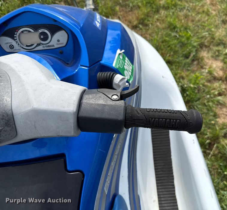 image for item DO7200 2007 Yamaha VX110 Sport personal watercraft