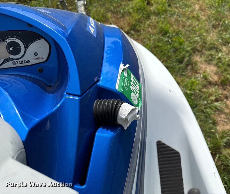 image for item DO7200 2007 Yamaha VX110 Sport personal watercraft