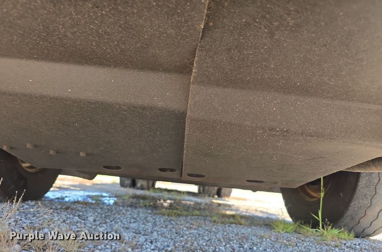 image for item DR3945 2016 Peterbilt 320 refuse truck