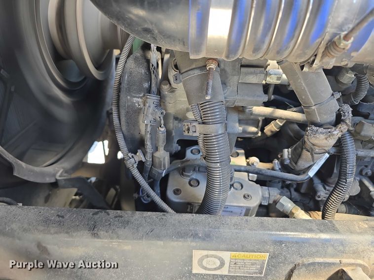 image for item DR3945 2016 Peterbilt 320 refuse truck