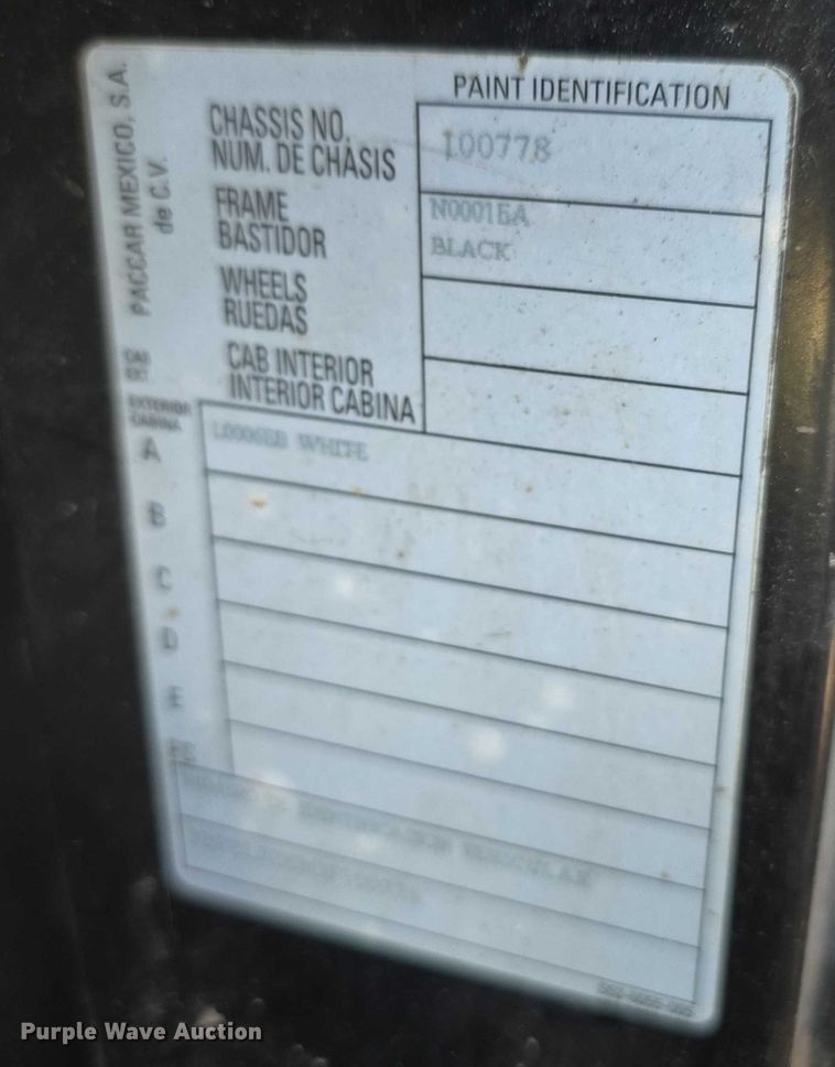 image for item DR3945 2016 Peterbilt 320 refuse truck