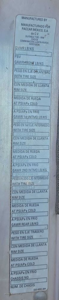 image for item DR3945 2016 Peterbilt 320 refuse truck