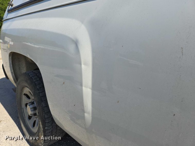 image for item DS3827 2013 Chevrolet Silverado 1500 Ext. Cab pickup truck