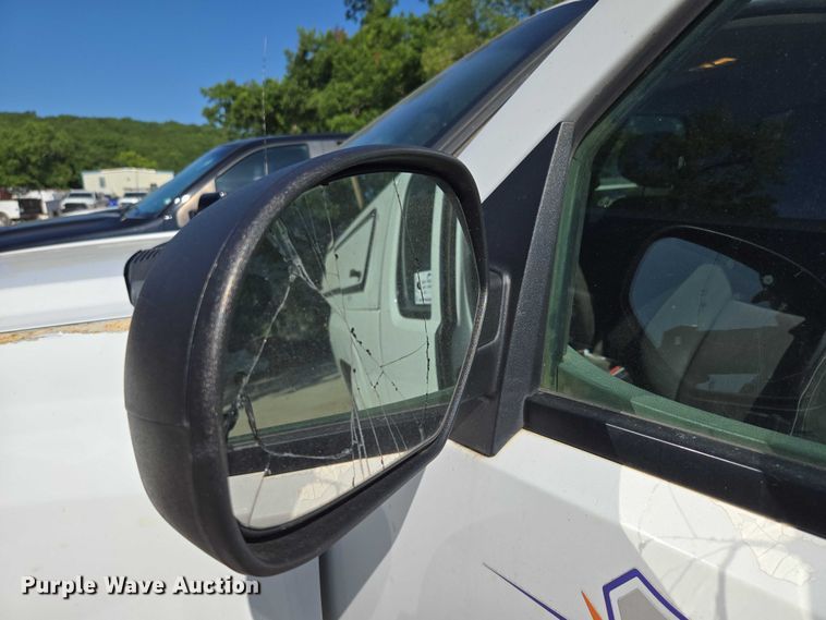 image for item DS3827 2013 Chevrolet Silverado 1500 Ext. Cab pickup truck