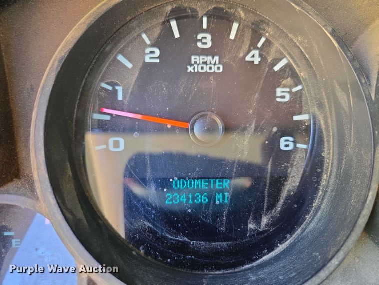 image for item DS3827 2013 Chevrolet Silverado 1500 Ext. Cab pickup truck