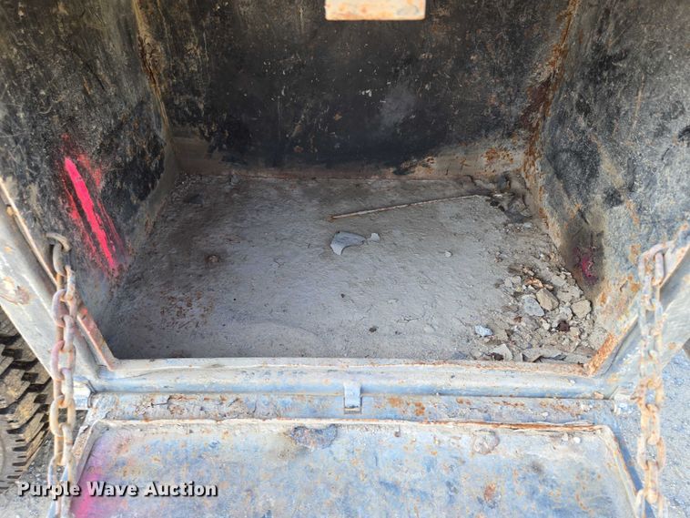 image for item DS3835 2017 Ford F550 Super Duty XL flatbed pickup truck