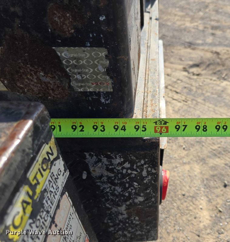 image for item DS3835 2017 Ford F550 Super Duty XL flatbed pickup truck