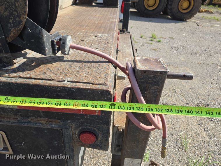 image for item DS3835 2017 Ford F550 Super Duty XL flatbed pickup truck