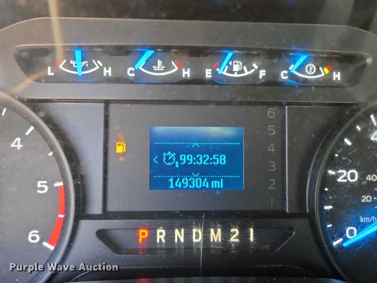 image for item DS3835 2017 Ford F550 Super Duty XL flatbed pickup truck