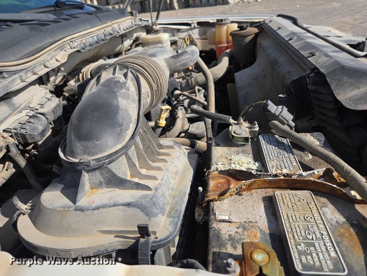 image for item DS3835 2017 Ford F550 Super Duty XL flatbed pickup truck