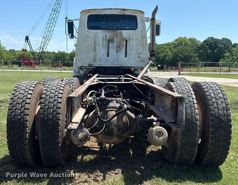 image for item DS3843 1982 Ford LNT8000 truck cab and chassis