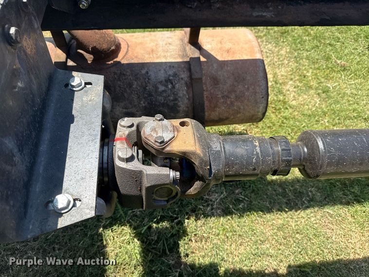 image for item DS3843 1982 Ford LNT8000 truck cab and chassis