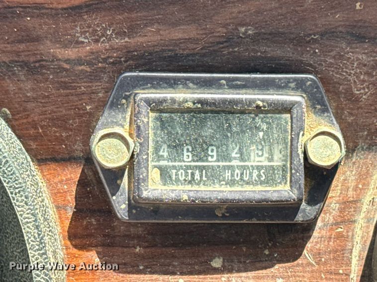 image for item DS3843 1982 Ford LNT8000 truck cab and chassis