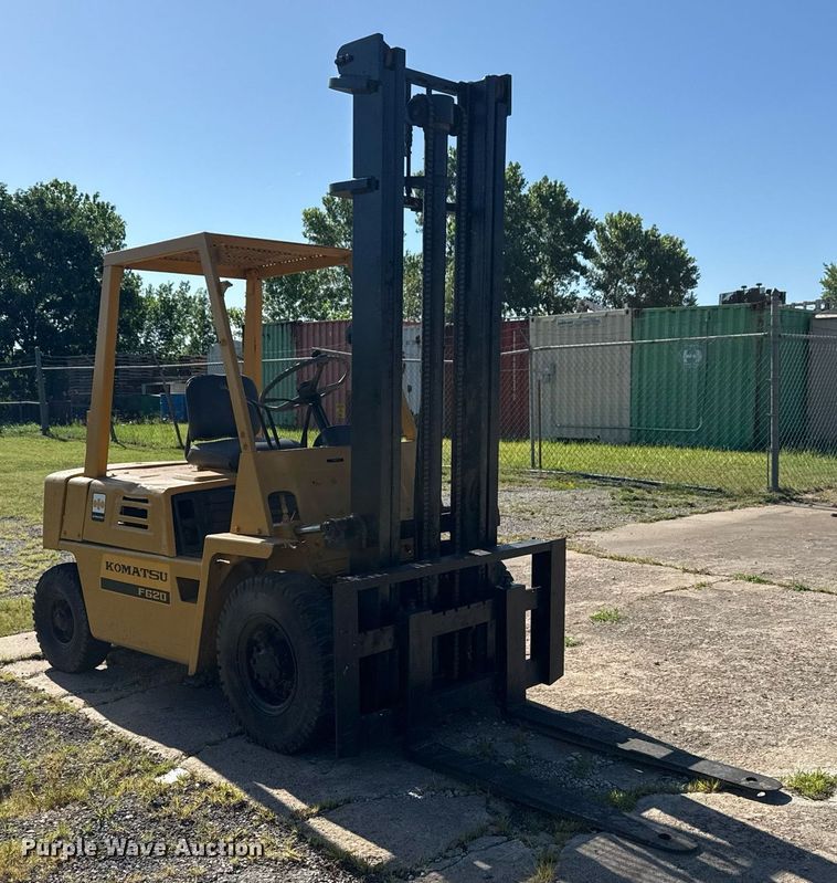 MONTACARGAS KOMATSU FG20