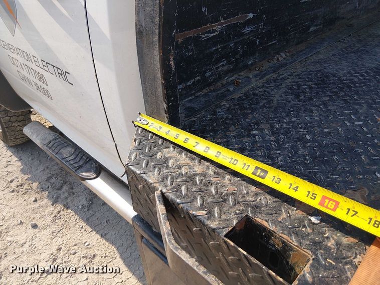 image for item DS3857 2018 Dodge Ram 5500 flatbed truck