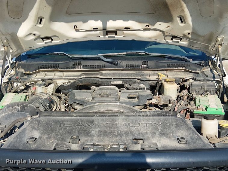 image for item DS3857 2018 Dodge Ram 5500 flatbed truck