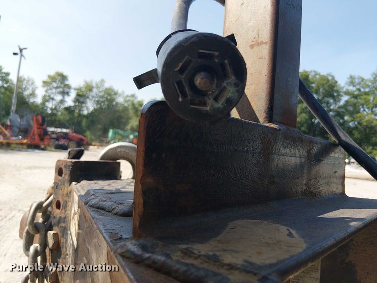 image for item DS3859 2015 PJ Trailers D8142 dump trailer