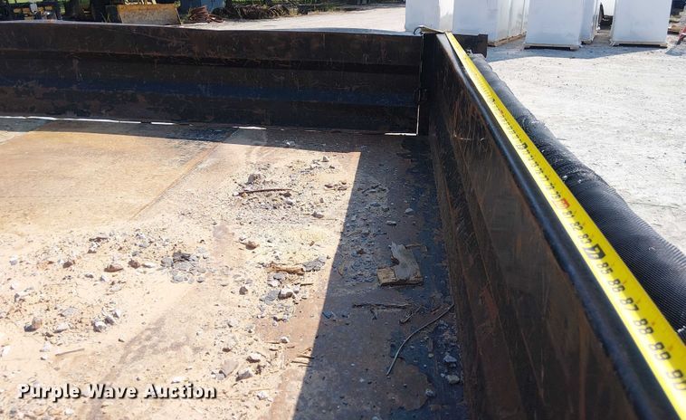 image for item DS3859 2015 PJ Trailers D8142 dump trailer