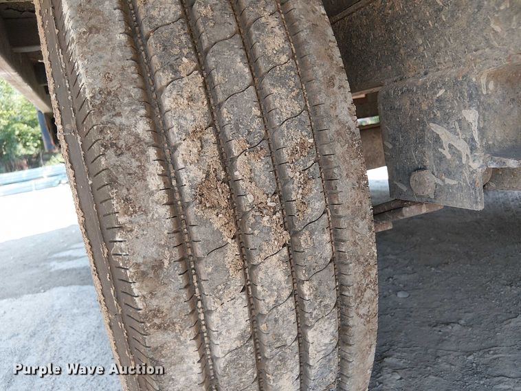 image for item DS3859 2015 PJ Trailers D8142 dump trailer