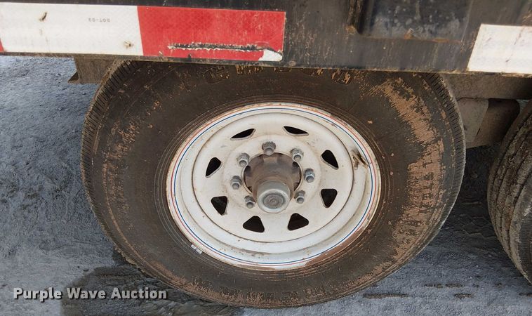 image for item DS3859 2015 PJ Trailers D8142 dump trailer