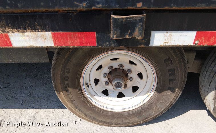 image for item DS3859 2015 PJ Trailers D8142 dump trailer