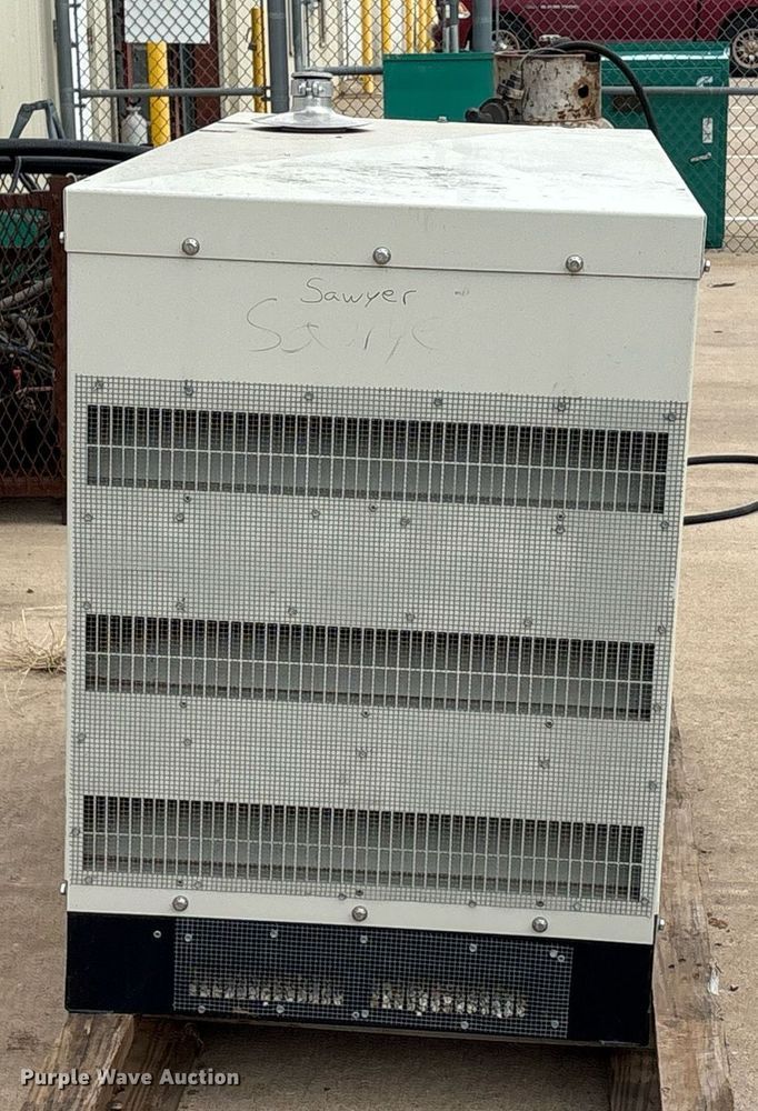 image for item DT6688 2011 Cummins GGMB-9235883 generator