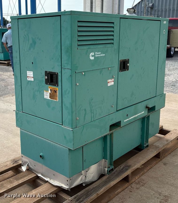 image for item DT6689 Cummins DKAE-5879763 generator