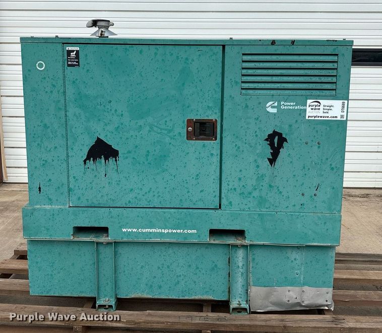image for item DT6689 Cummins DKAE-5879763 generator