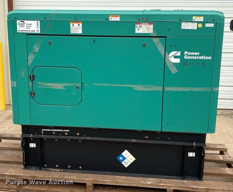 image for item DT6690 Cummins C20 D6 generator