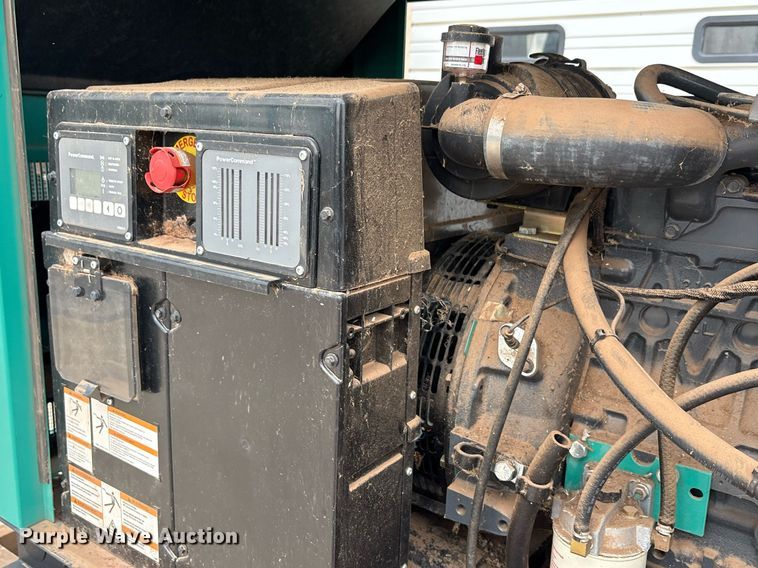 image for item DT6690 Cummins C20 D6 generator
