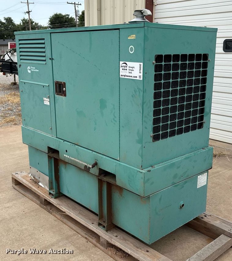 image for item DT6692 Cummins DKAE-5879836 generator