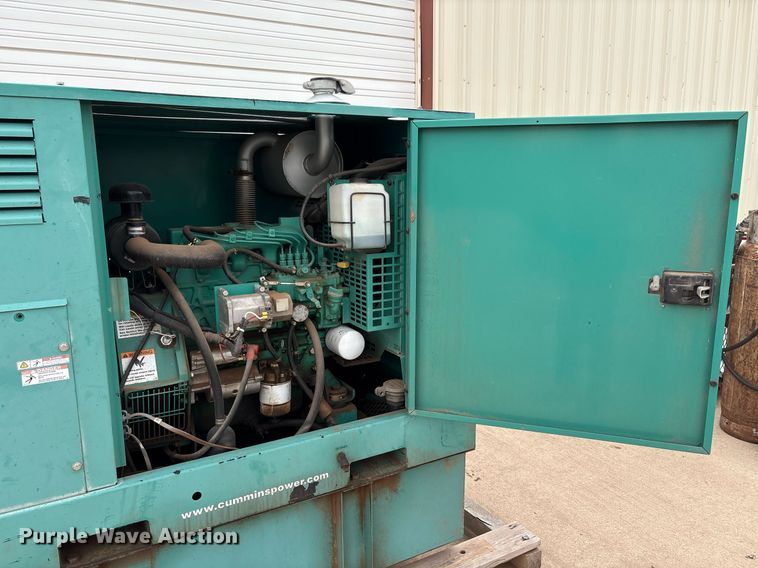 image for item DT6692 Cummins DKAE-5879836 generator